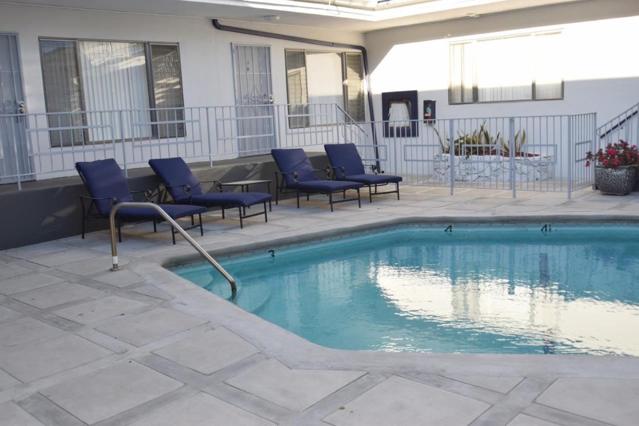 Hollywood Business Apartments Лос Анджелис Екстериор снимка