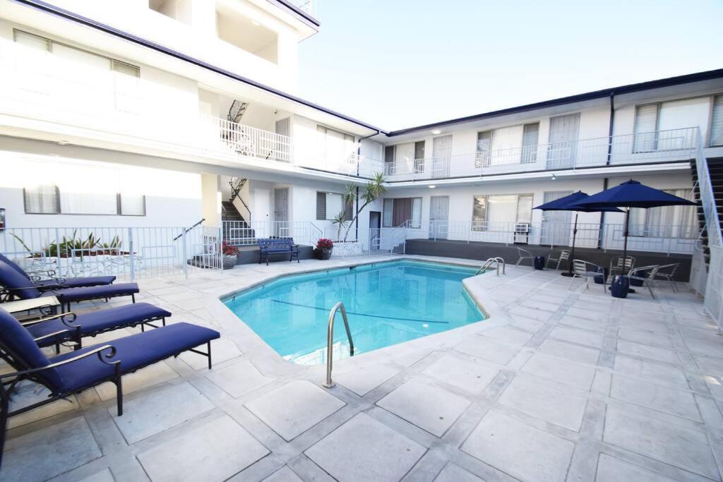 Hollywood Business Apartments Лос Анджелис Екстериор снимка