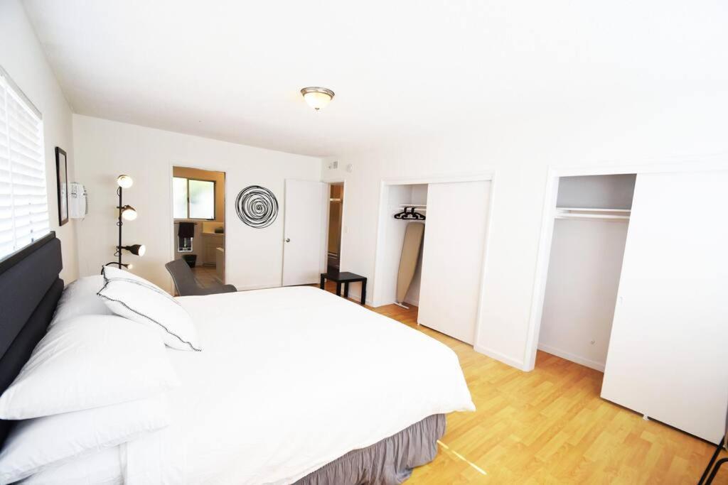 Hollywood Business Apartments Лос Анджелис Екстериор снимка